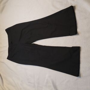 The Limited Stretch Black Cuffed Pants (Short)